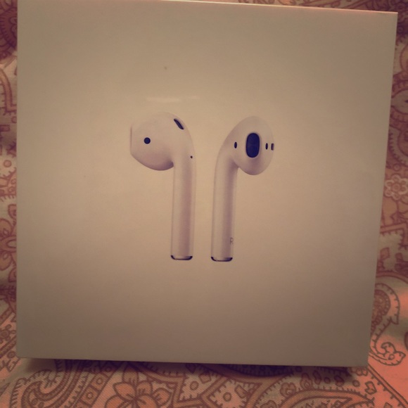 Apple Airpods (2nd) Generation